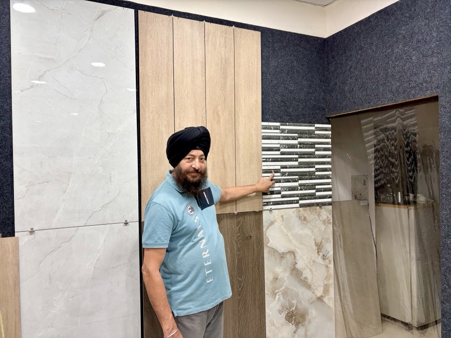 Wood and stone elevation tile display